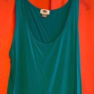 Old Navy women’s large swing tank